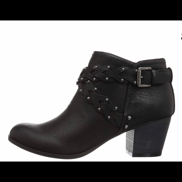 indigo rd zanor bootie